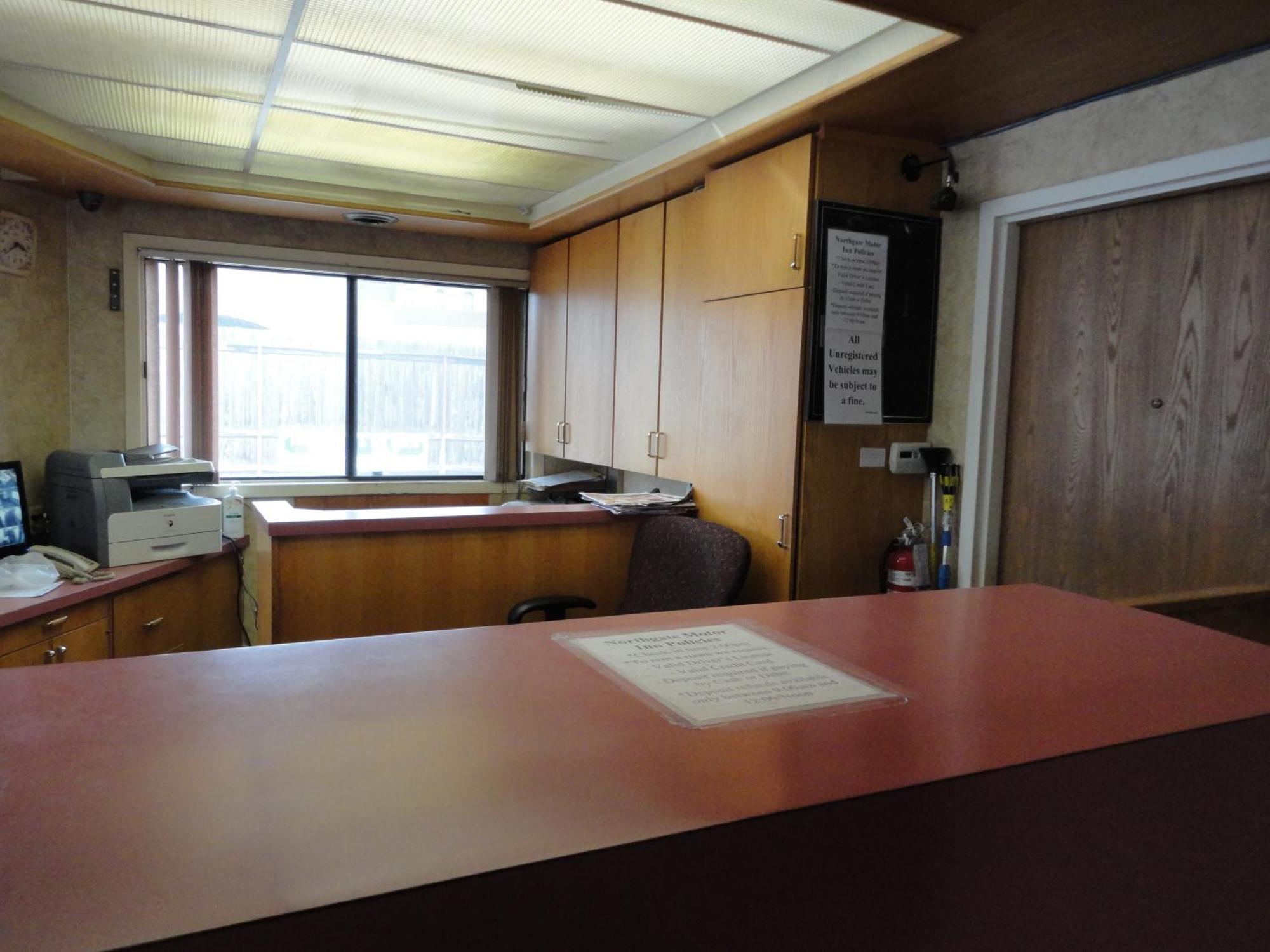 Venture Inn Hotel Saskatoon Bagian luar foto